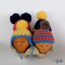 cappellino per uova di Pasqua