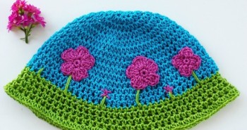 tutorial_uncinetto_cappellino_fiorito