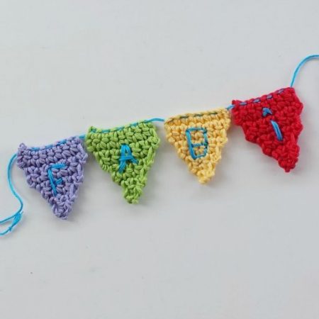 bunting cake topper crochet 